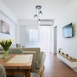 The Blue Pearl 3 Apartment