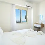 Apartment The Blue Pearl 3 *