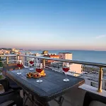 The Blue Pearl 3 * Durres