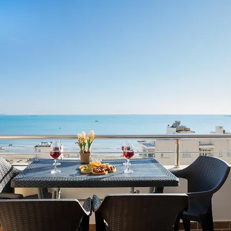 Apartment The Blue Pearl 3 *